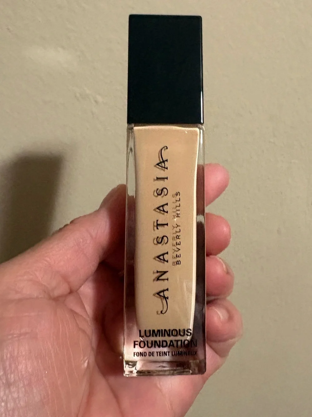 Anastasia Beverly Hills Luminous Foundation 300C Brand New Never Used.